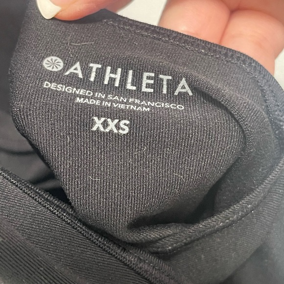 Athleta top sleeveless xsmall black - Picture 12 of 12